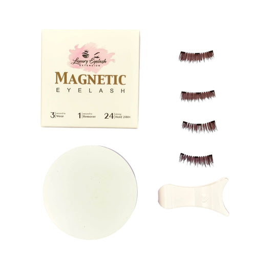 Magnetic Lash SD101 set with synthetic lashes, applicator, and packaging, showcasing easy and reusable application.